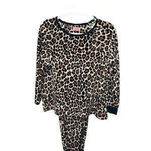 Kate Spade Velour Leopard Lounge Set Medium